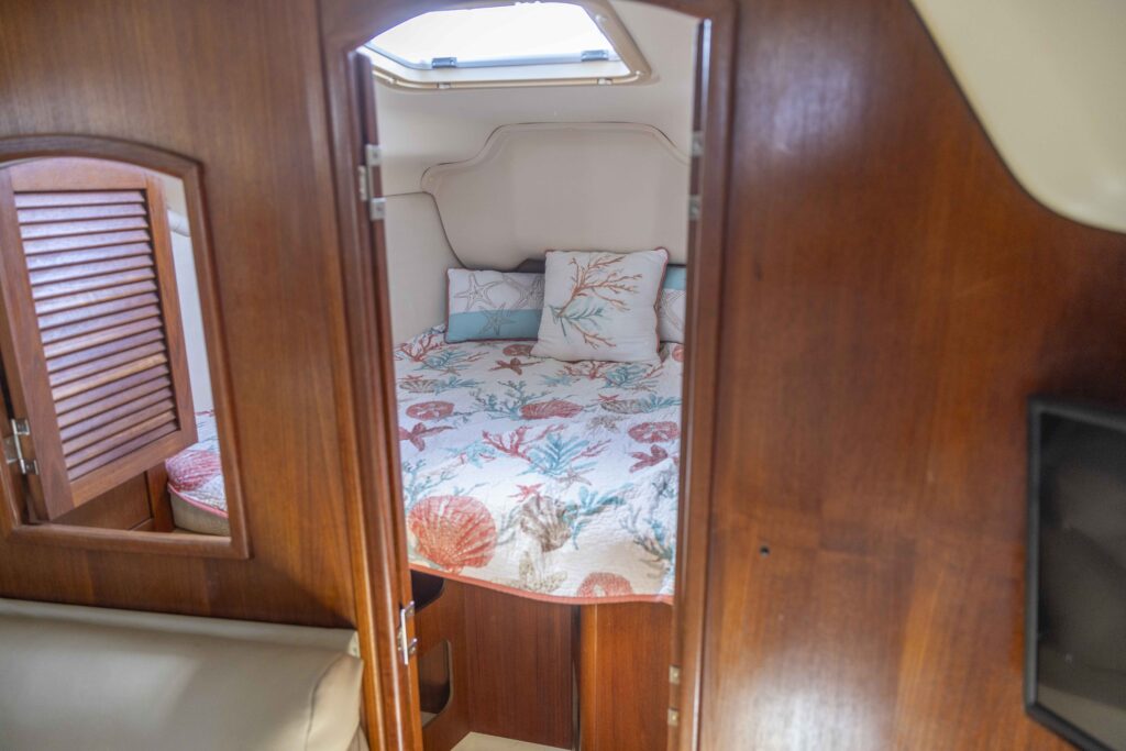 2001 Hunter 340 - Our Way