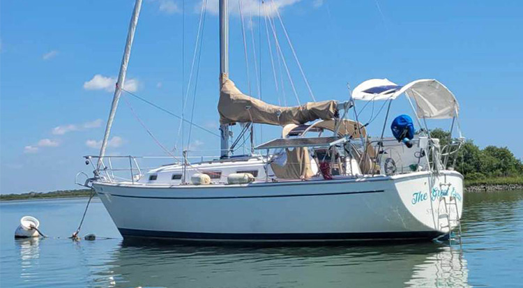 1983 Pearson 303 profile 2