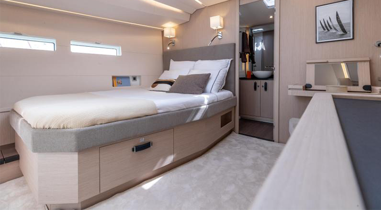 JEANNEAU YACHT 55
