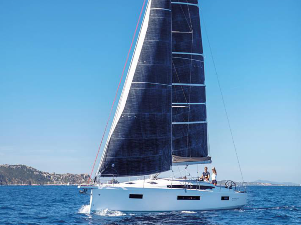 jeanneau 410 performance sail - manufacture photo but these are the sail this vessel has