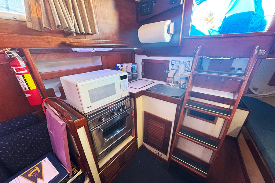 1977-Tartan-34C-Olive-U-All-Points-Yacht-Sales-Rose-Ann-Points-904-501-1532-LISTING
