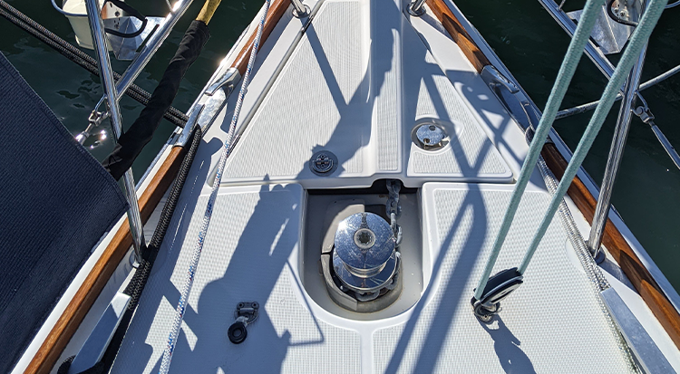 2011 Jeanneau 44i Moonraker