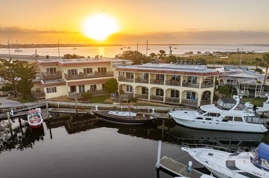 Inn-at-Camachee-Harbor-on-site-next-to-St-Augustine-Sailing