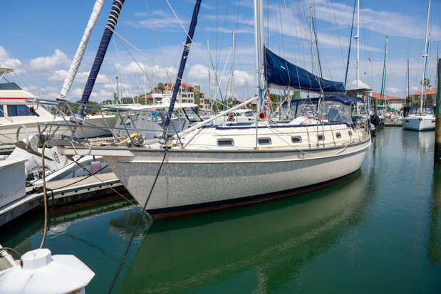 1998 Island Packet 40 - All Points Yacht Sales - 907-717-1288