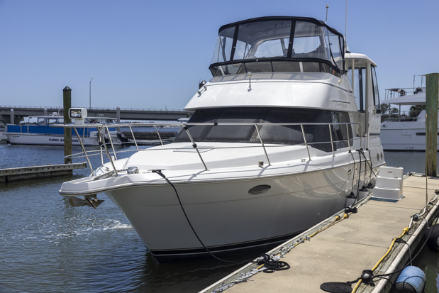 1999 Carver 356 - Seas The Moment - All Points Yacht Sales - 904-717-1288