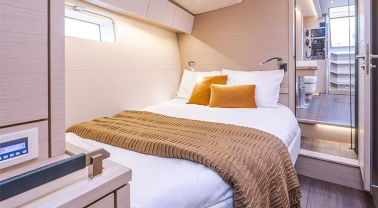 Starboard Forward Cabin